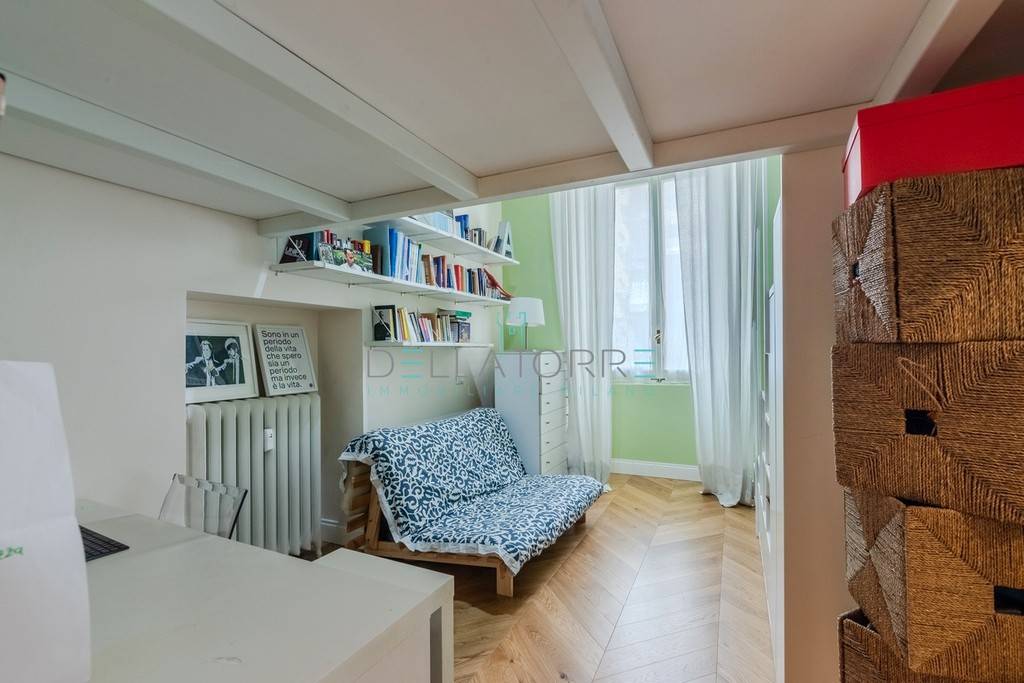 appartamento in vendita a Milano in zona Piazzale Lodi