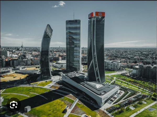 casa indipendente in vendita a Milano in zona Sempione