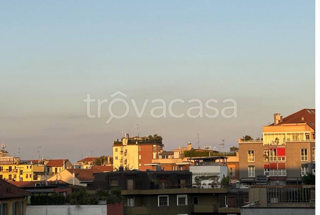 appartamento in vendita a Milano in zona Città Studi