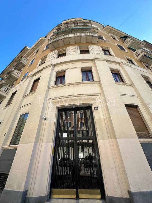 appartamento in vendita a Milano in zona Città Studi