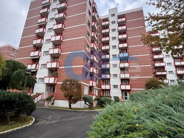 appartamento in vendita a Milano in zona Chiesa Rossa