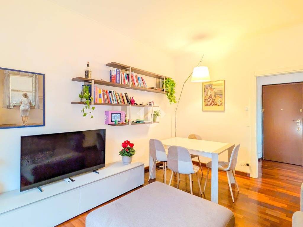 appartamento in vendita a Milano in zona Porta Vittoria