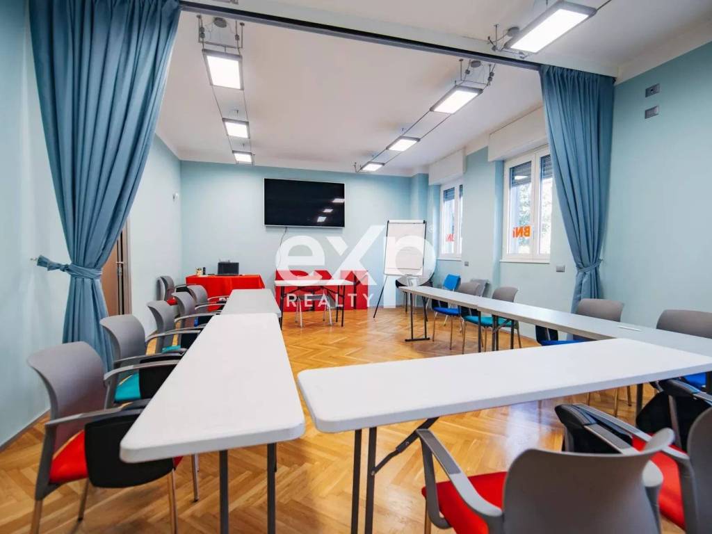 ufficio in vendita a Milano in zona Il Portello