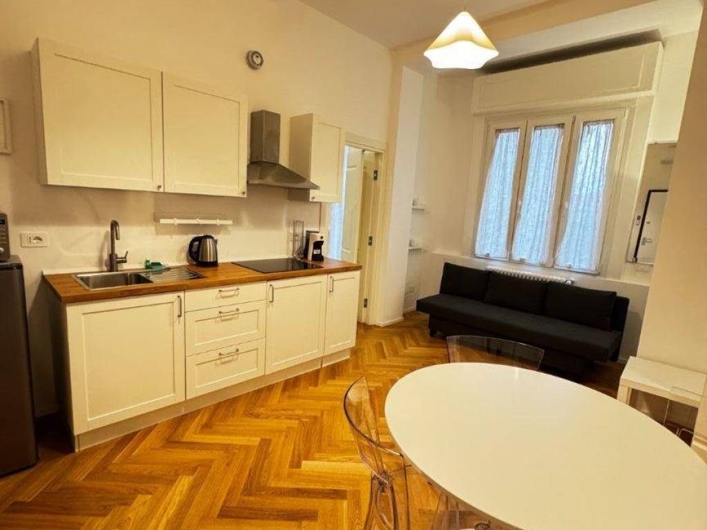 appartamento in vendita a Milano in zona Città Studi