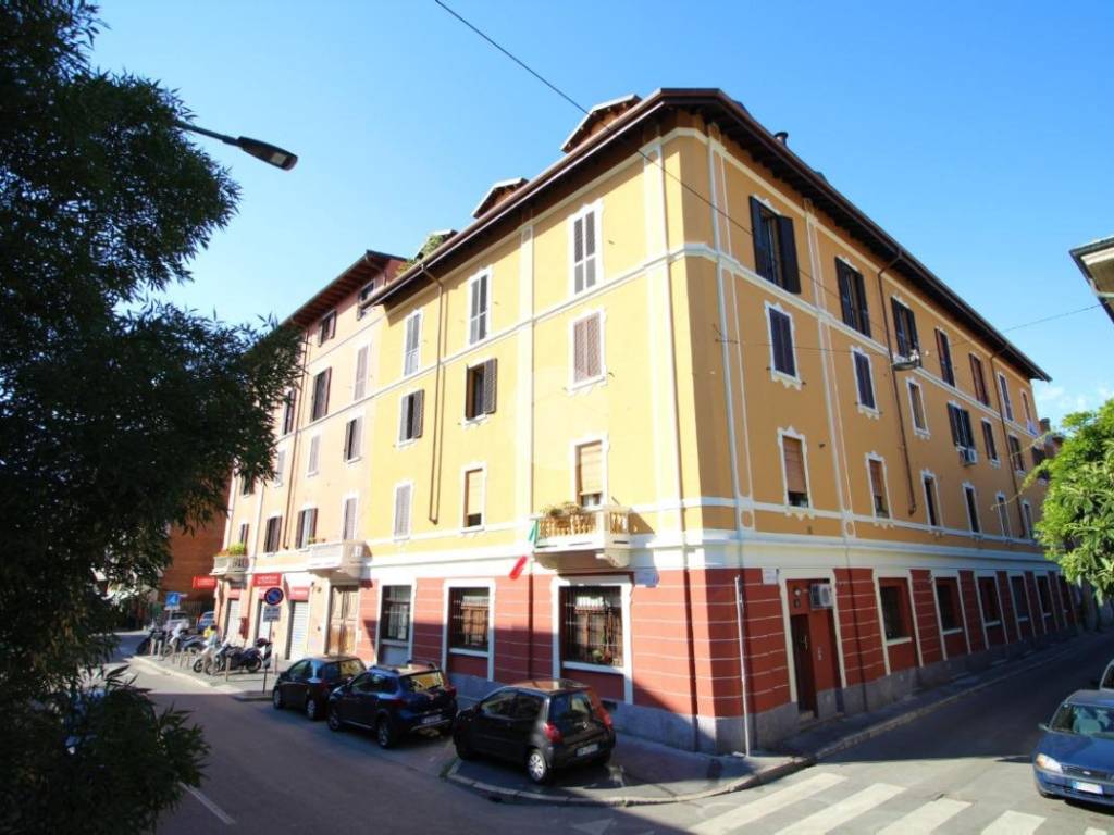 appartamento in vendita a Milano in zona Villapizzone