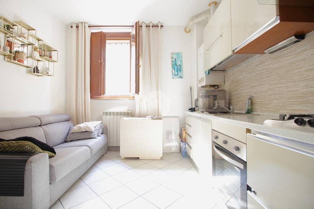 appartamento in vendita a Milano in zona Villapizzone