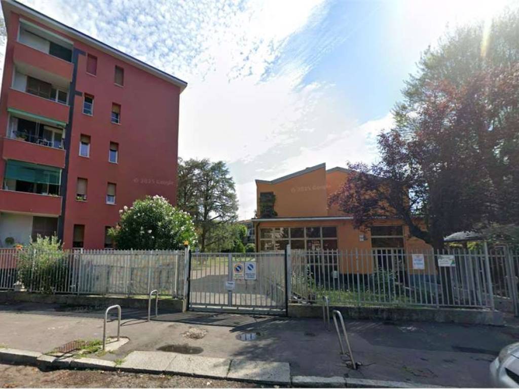 appartamento in vendita a Milano in zona Trenno