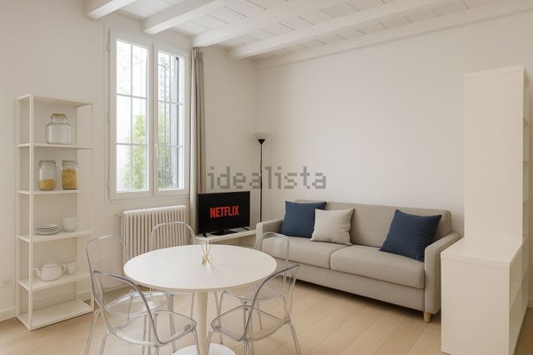 appartamento in vendita a Milano in zona Bocconi