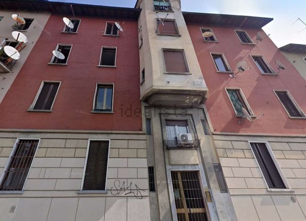 appartamento in vendita a Milano in zona Vialba