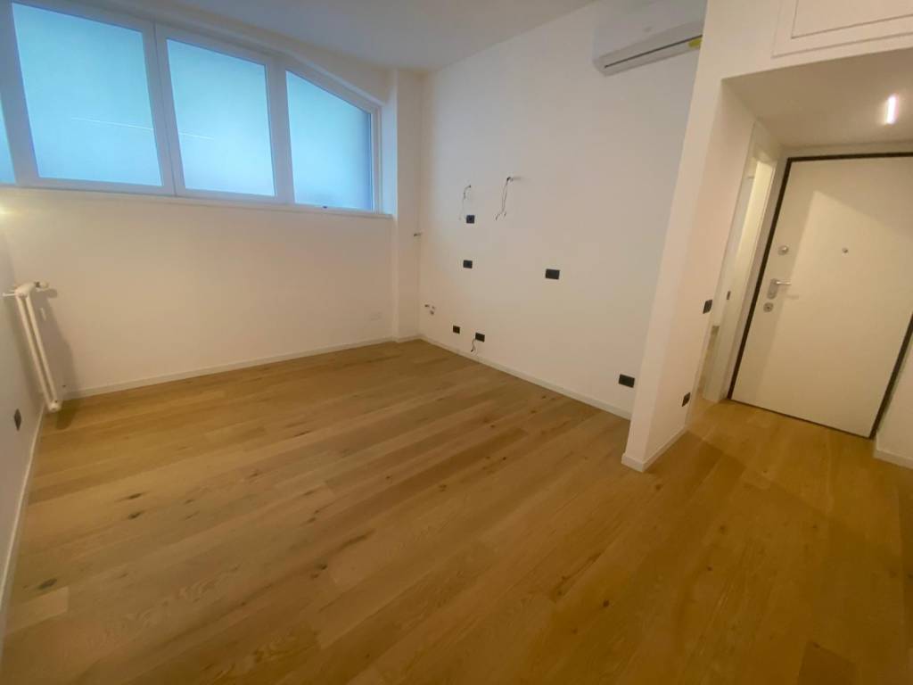 appartamento in vendita a Milano in zona Chiesa Rossa