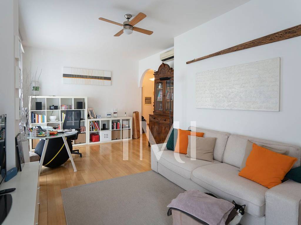 appartamento in vendita a Milano in zona Centro Direzionale