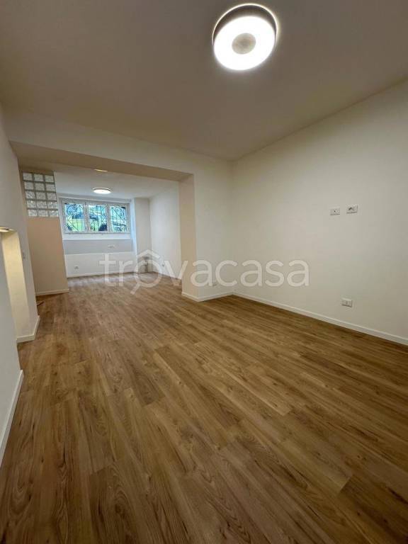 appartamento in vendita a Milano in zona Bocconi