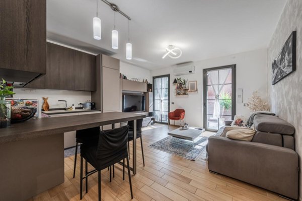 appartamento in vendita a Milano in zona Porta Ticinese