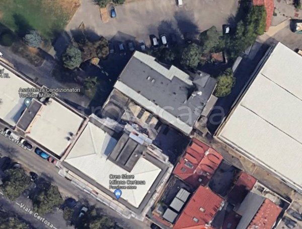 locale commerciale in vendita a Milano