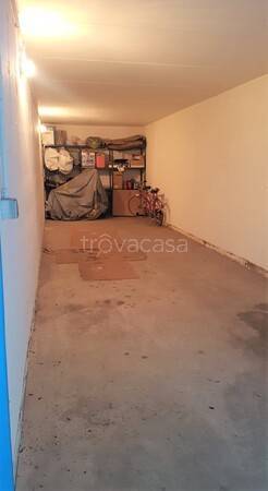 locale di sgombero in vendita a Milano in zona Solari