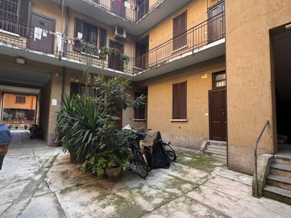 appartamento in vendita a Milano in zona Loreto