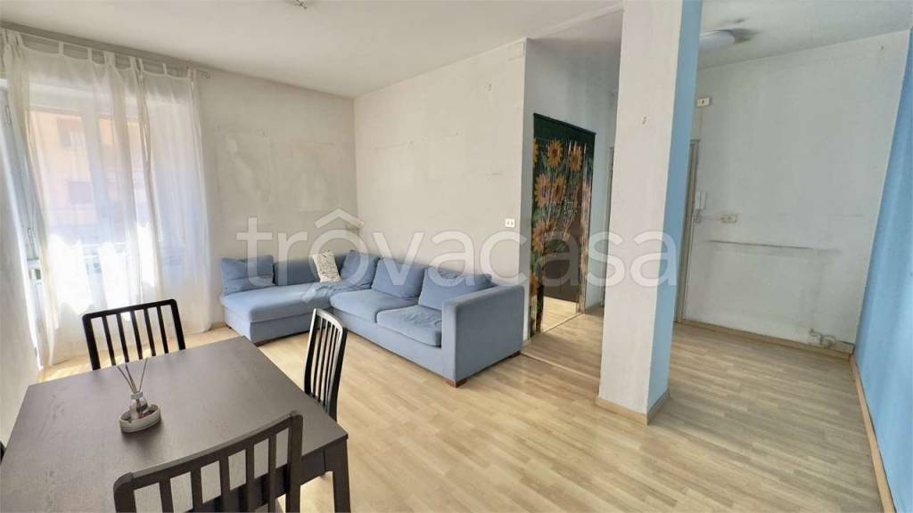 appartamento in vendita a Milano in zona Corvetto