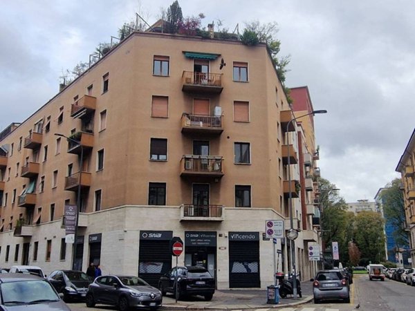 appartamento in vendita a Milano in zona Isola
