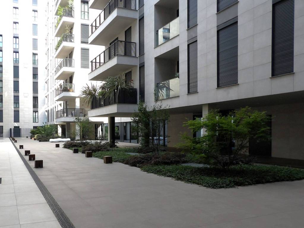 appartamento in vendita a Milano in zona Isola