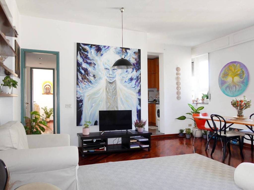 appartamento in vendita a Milano in zona Piazzale Lodi