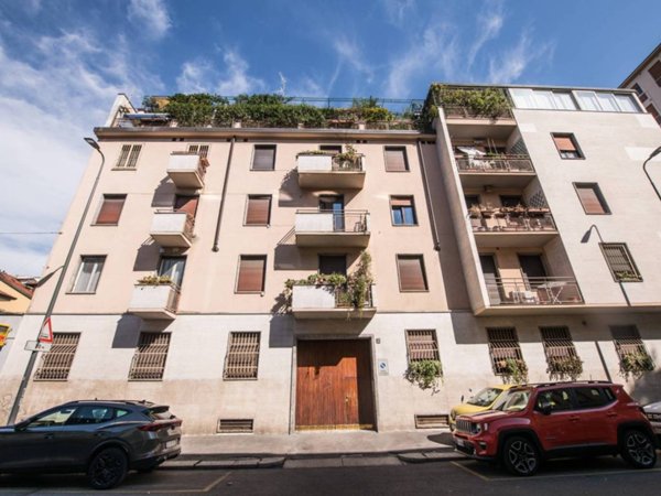 appartamento in vendita a Milano in zona Porta Romana