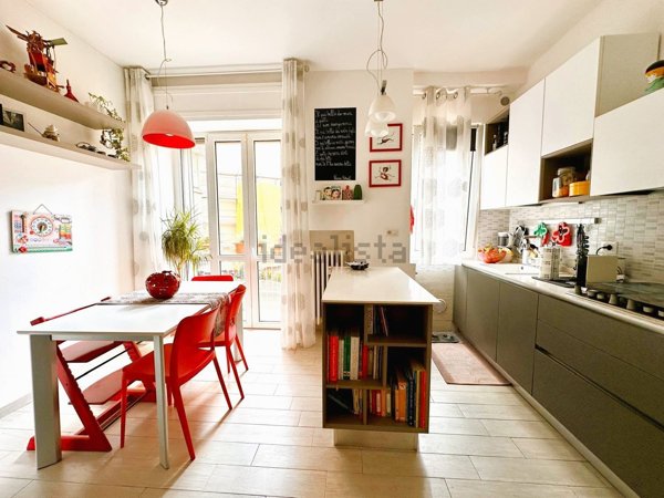appartamento in vendita a Milano in zona Città Studi