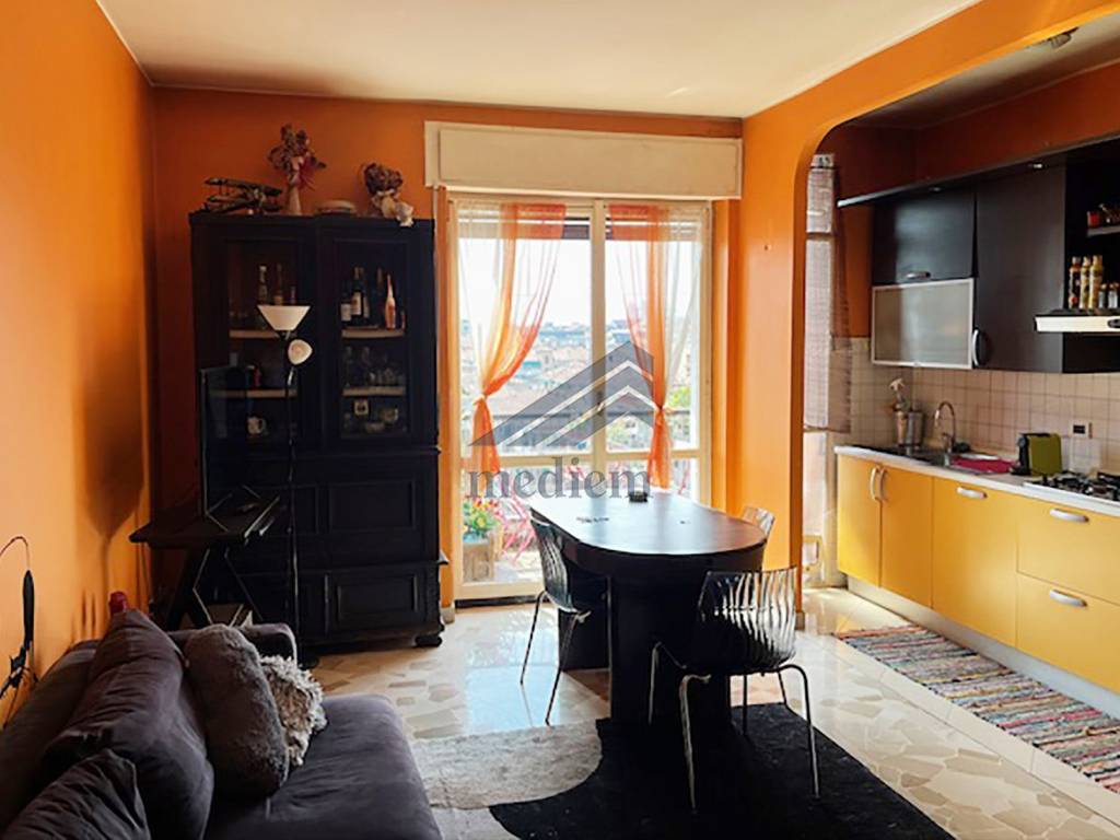 appartamento in vendita a Milano in zona Città Studi
