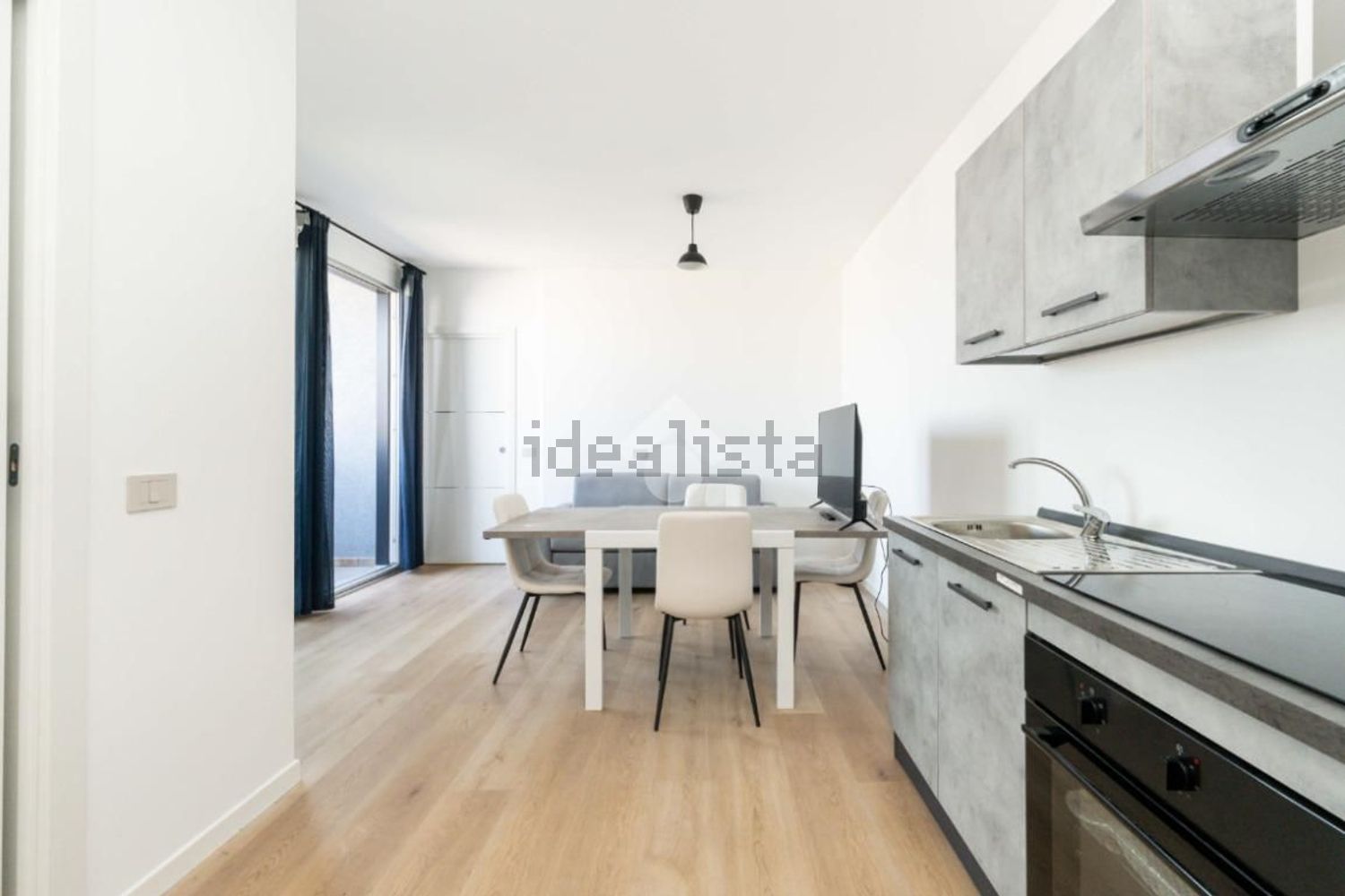 appartamento in vendita a Milano in zona Vigentino