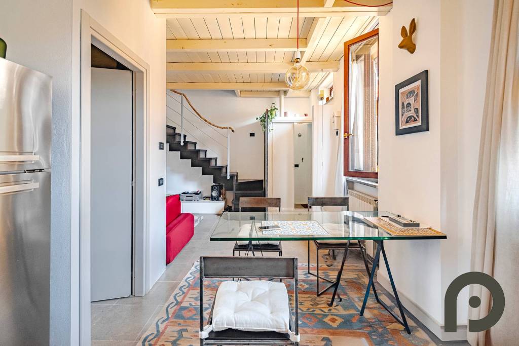 appartamento in vendita a Milano in zona Isola