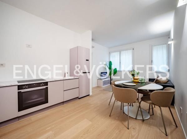 appartamento in vendita a Milano in zona Bocconi