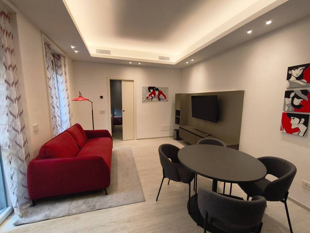 appartamento in vendita a Milano in zona Solari