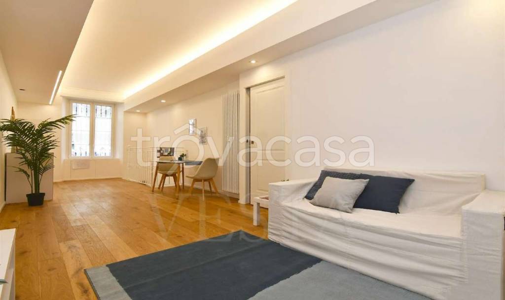 appartamento in vendita a Milano in zona Casoretto