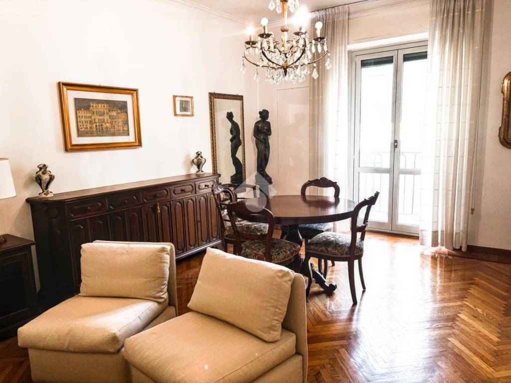 appartamento in vendita a Milano in zona Stazione Centrale