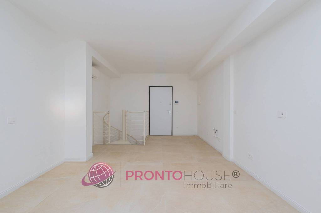 appartamento in vendita a Milano in zona Crescenzago