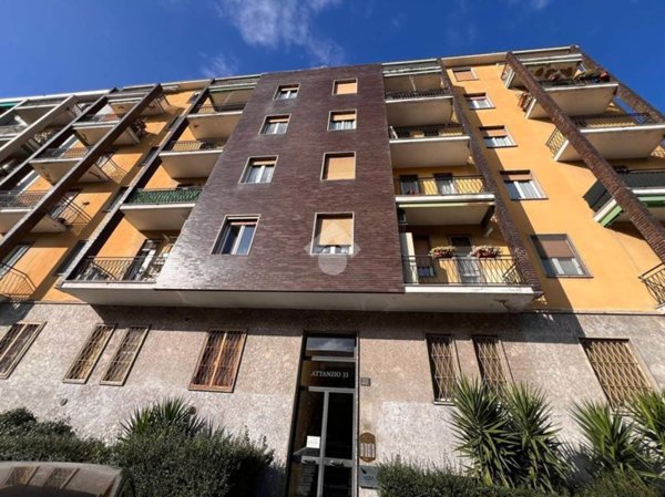appartamento in vendita a Milano in zona Piazzale Lodi