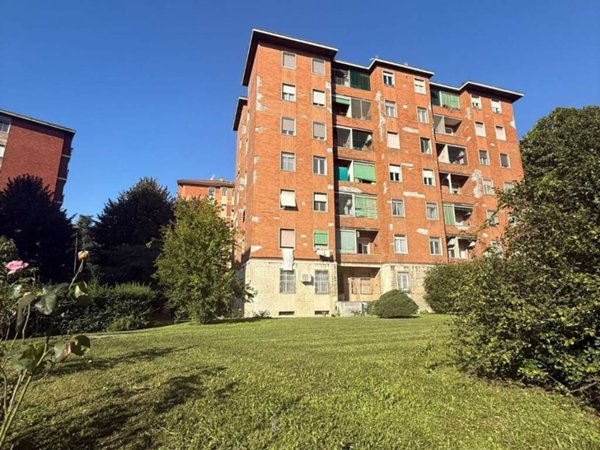 appartamento in vendita a Milano in zona Porta Vittoria