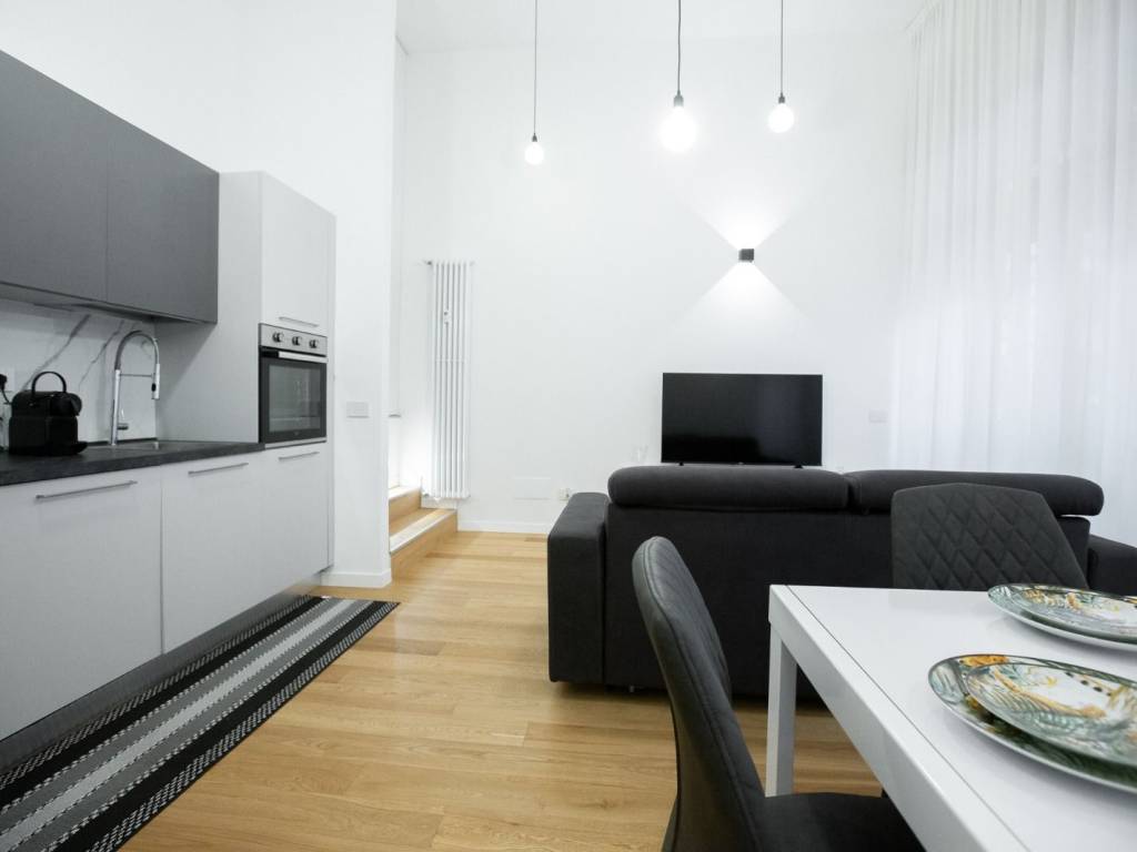appartamento in vendita a Milano in zona Centro Direzionale