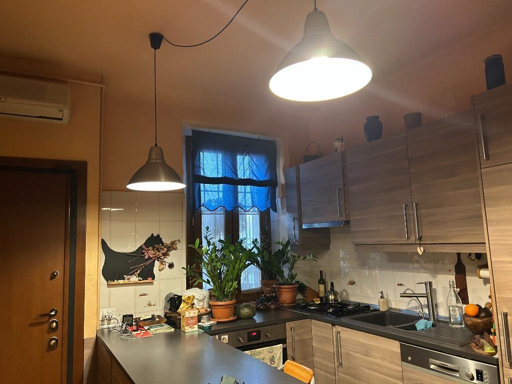 appartamento in vendita a Milano in zona Piazzale Lodi