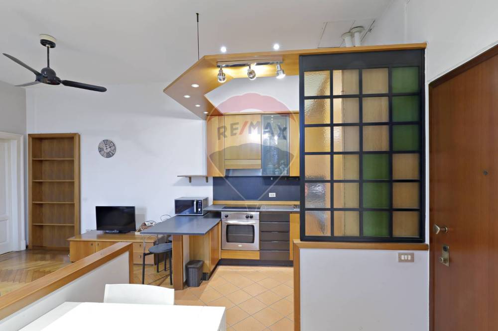 appartamento in vendita a Milano in zona Comasina