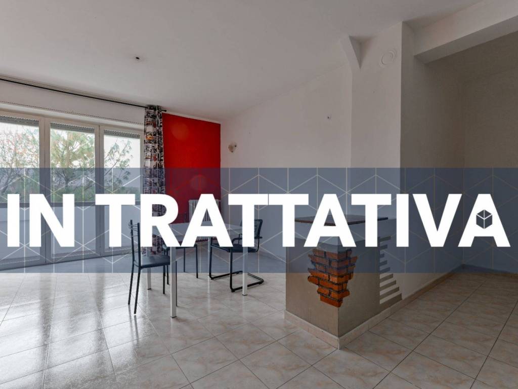 appartamento in vendita a Milano in zona Famagosta