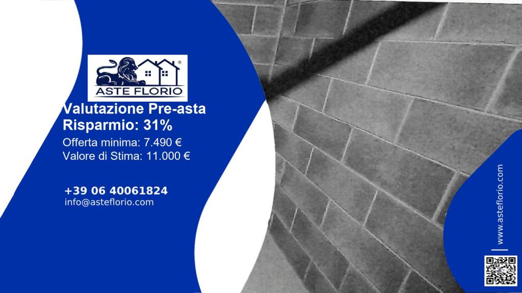 locale commerciale in vendita a Milano in zona Dergano