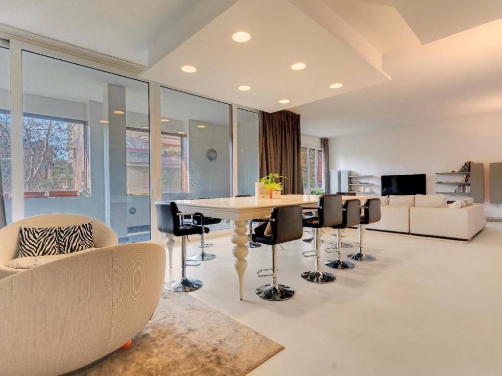 appartamento in vendita a Milano in zona San Siro