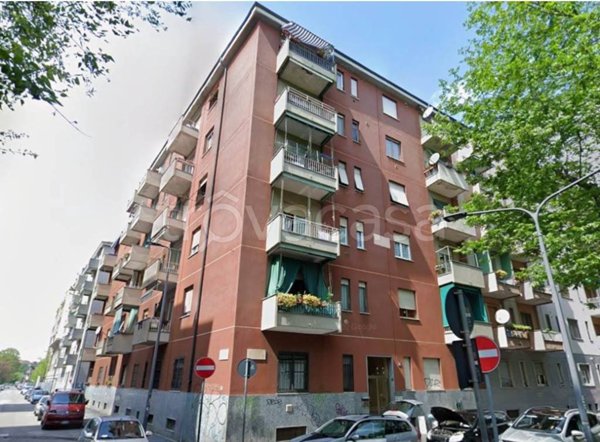 appartamento in vendita a Milano in zona Gorla