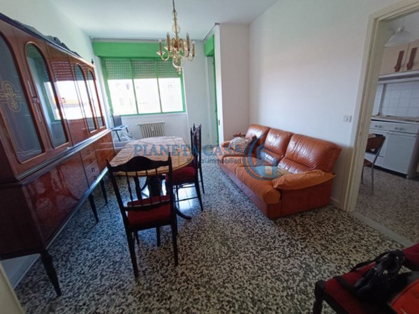 appartamento in vendita a Milano in zona Quarto Oggiaro