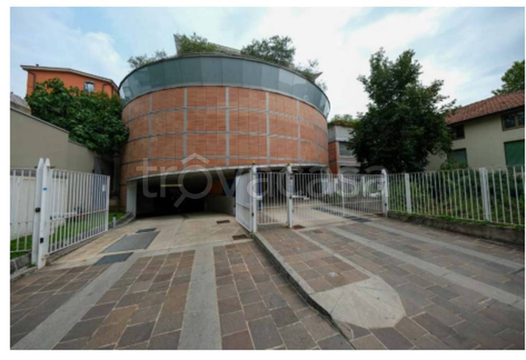 terreno edificabile in vendita a Milano in zona Precotto