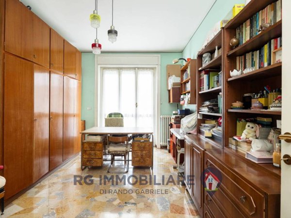 appartamento in vendita a Milano in zona Città Studi