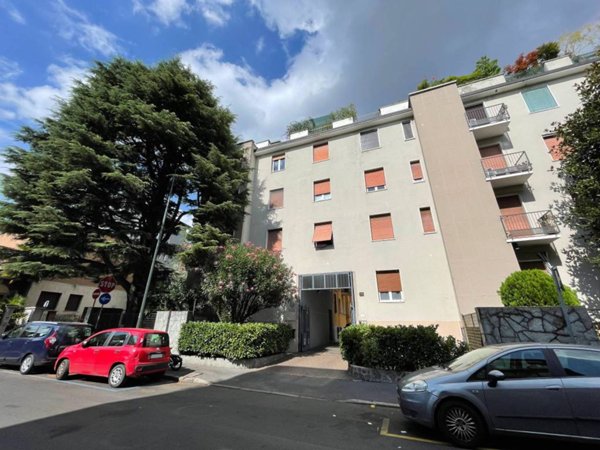 appartamento in vendita a Milano in zona Affori