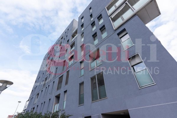 appartamento in vendita a Milano in zona Famagosta