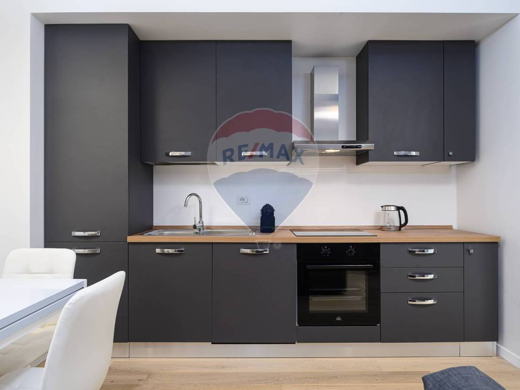 appartamento in vendita a Milano in zona Isola