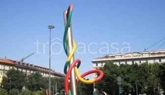 appartamento in vendita a Milano in zona Cadorna